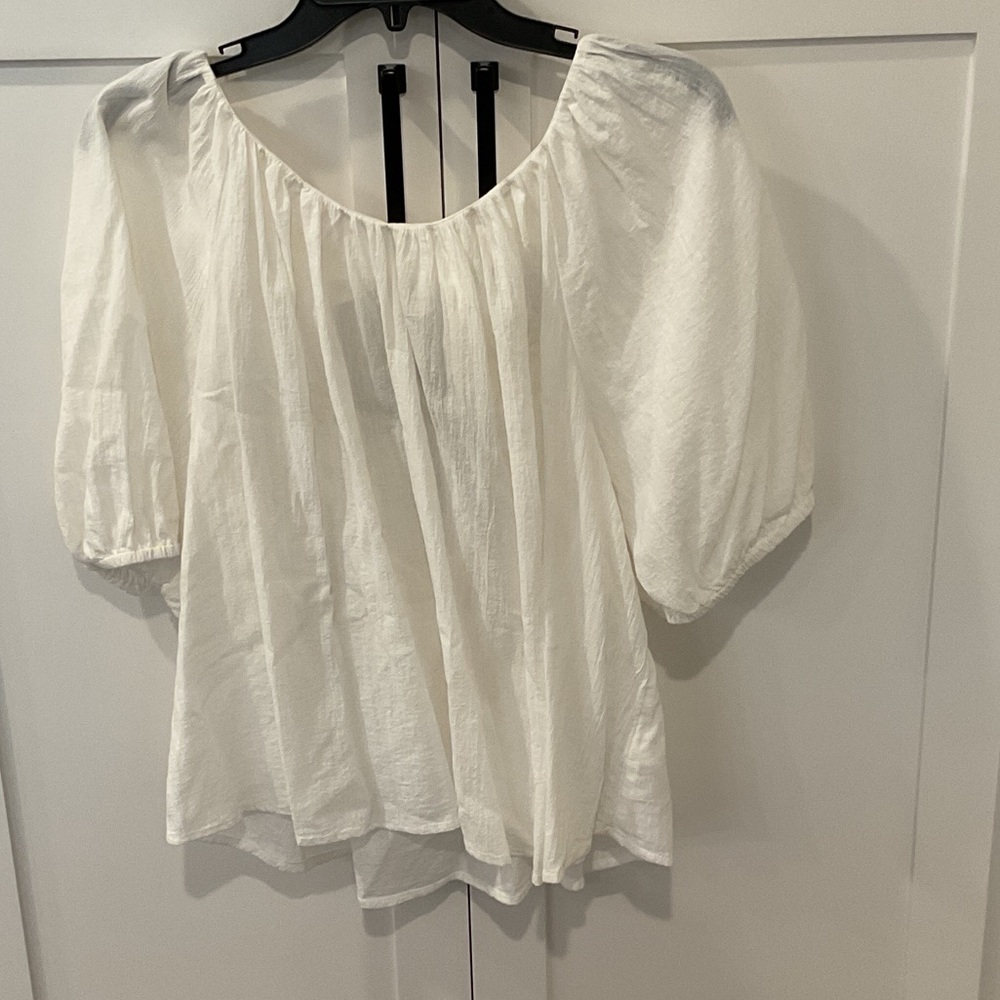 Old Navy White Women's Blouse